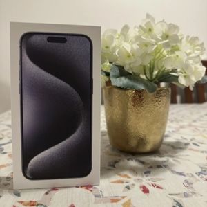 Apple IPhone 15 Pro Max Unlocked